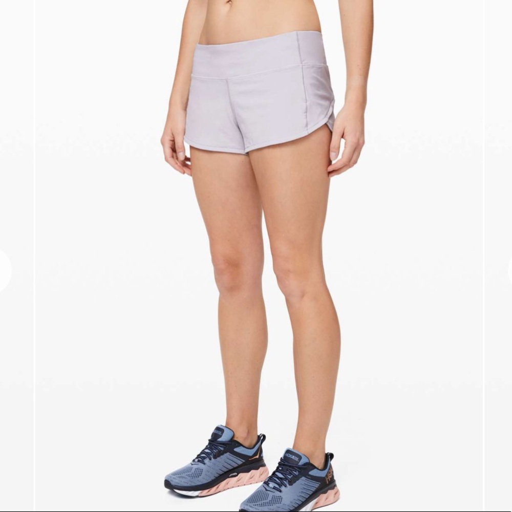Lululemon Silver Lilac Speed up shorts 2.5”